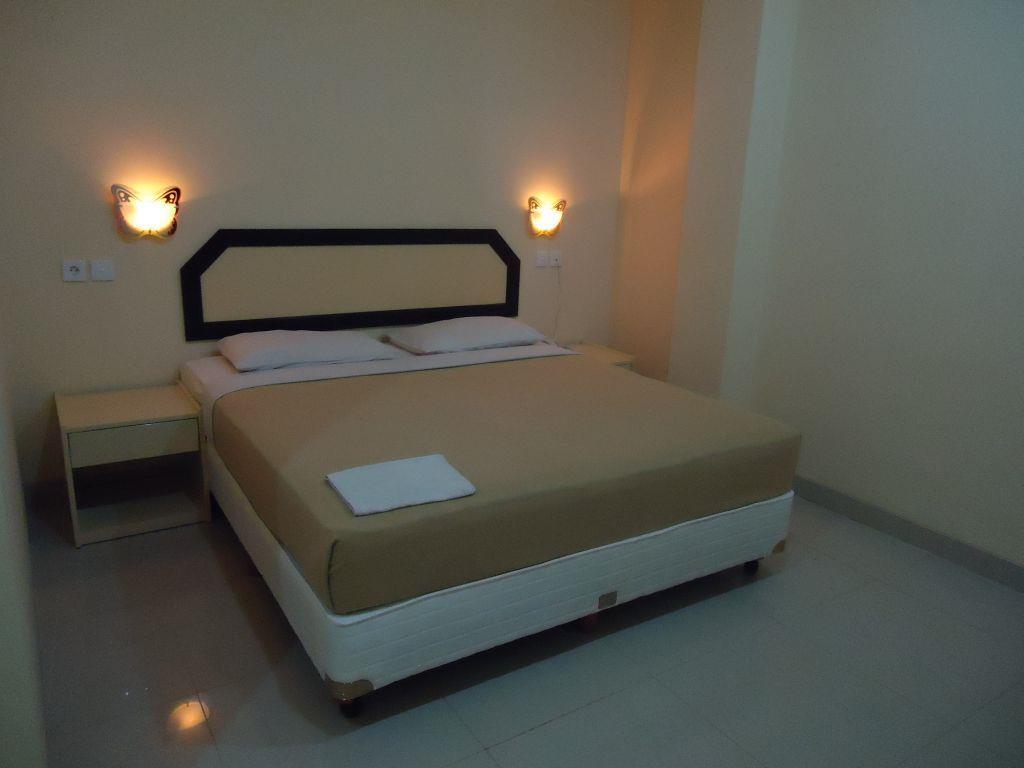 Hotel Makmur タラカン エクステリア 写真
